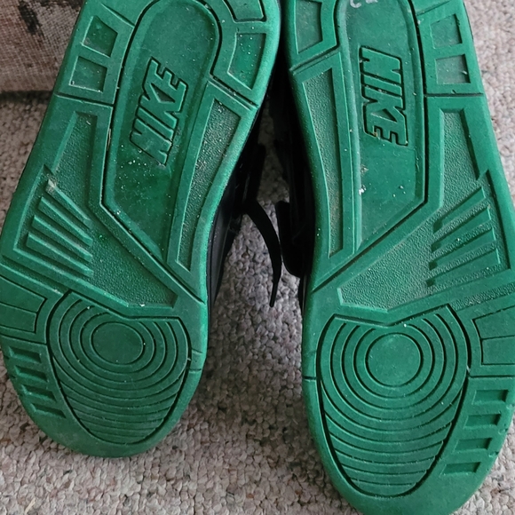 Authentic Nike Air Yeezy 1 - Picture 4 of 4